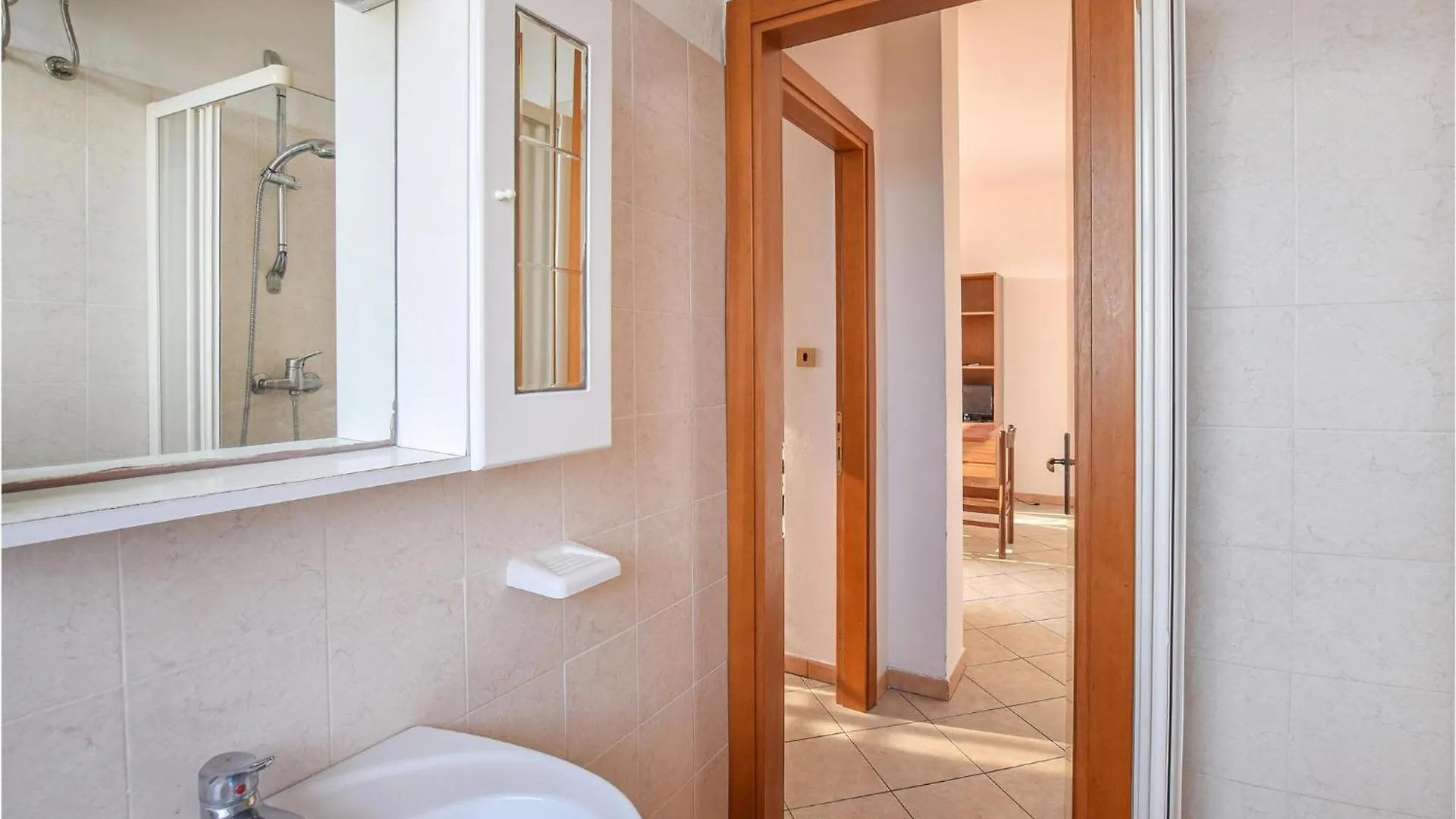 Eden 1 Apartment Rosapineta Rosolina Mare